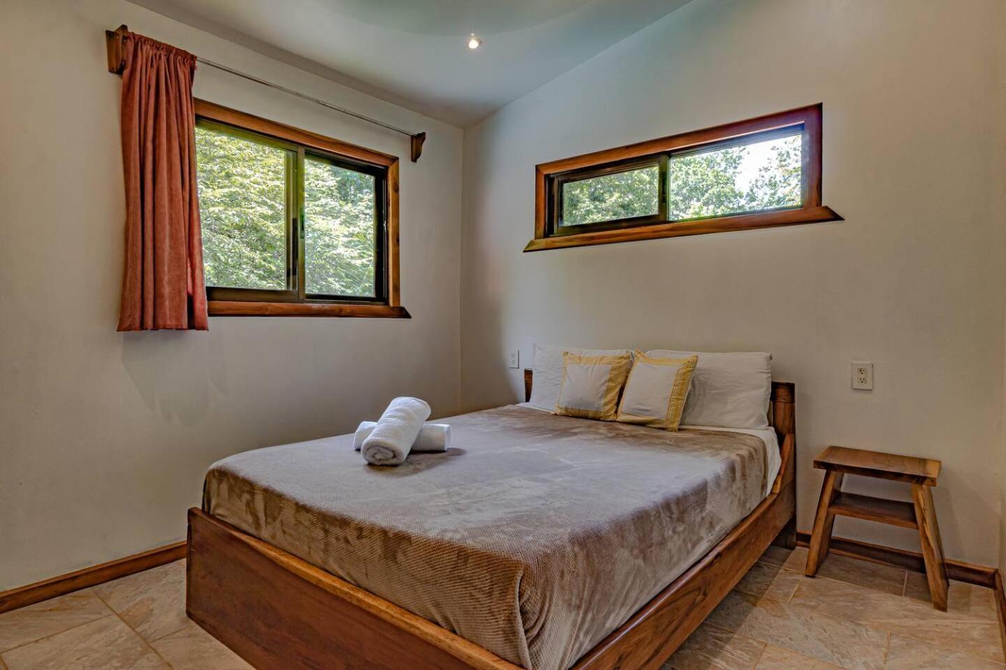 Surfside Apartments - Mal Pais Malpaís Extérieur photo