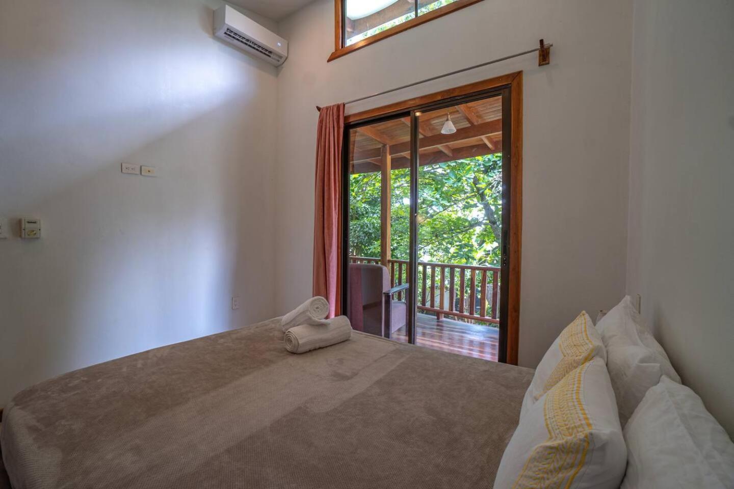 Surfside Apartments - Mal Pais Malpaís Extérieur photo